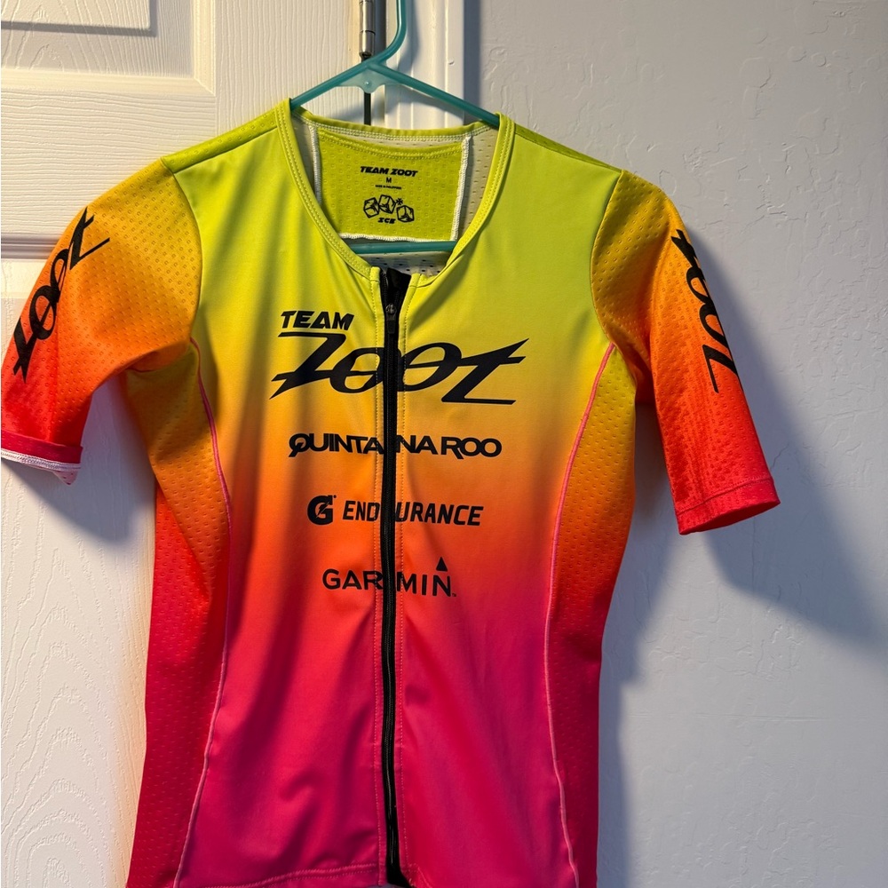 Team zoot Neon Yellow and Pink Cycling Jersey